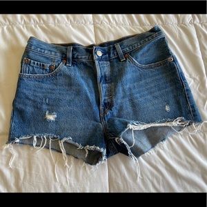 Women’s Levi Jean Shorts